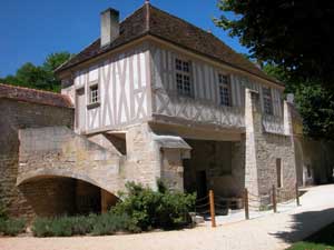 
Gatehouse at Fontenay
