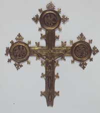 15th Century Gilt bronze Cross. © V & A Museum 
